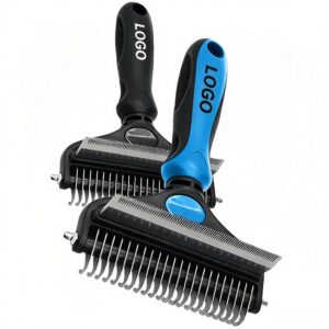 2-in-1 Grooming Brush